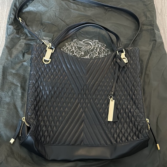 NWT Vince Camuto black tote gold zipper hardware short and long straps - Picture 4 of 6